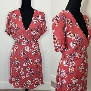 LUSH Coral Wrap Short Sleeve Floral Lined Dress (XL)